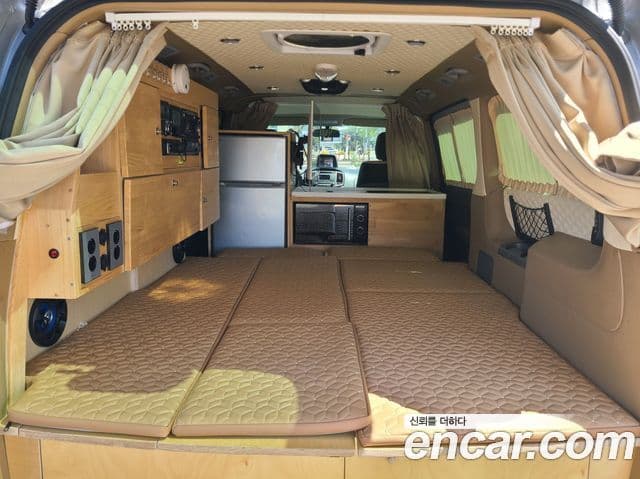 Hyundai Grand Starex кемпер, 2017 10