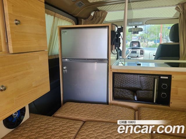 Hyundai Grand Starex кемпер, 2017 11