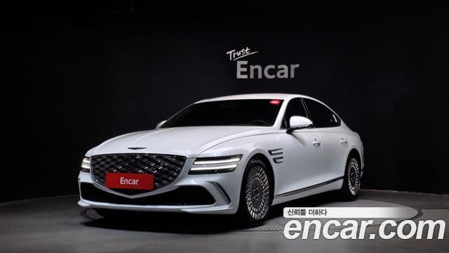 Genesis G80 (RG3) бензин 2.5 турбо AWD, 2026 1