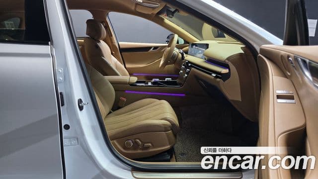 Genesis G80 (RG3) бензин 2.5 турбо AWD, 2026 10