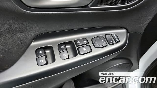 Hyundai Kona Modern Art, 2018 17