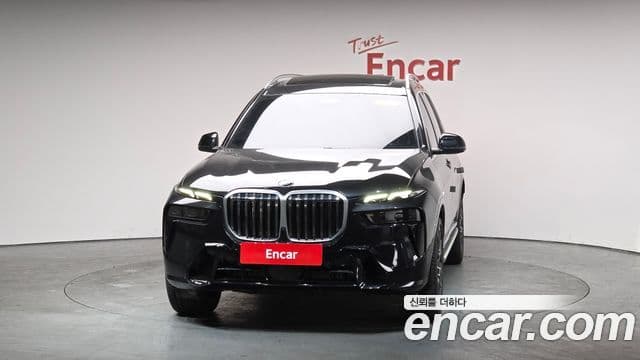 BMW X7 (G07) xDrive 40i M Sport 6인승, 2024 3