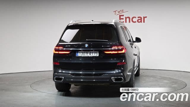 BMW X7 (G07) xDrive 40i M Sport 6인승, 2024 4