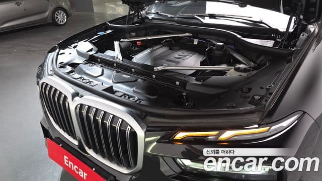 BMW X7 (G07) xDrive 40i M Sport 6인승, 2024 6