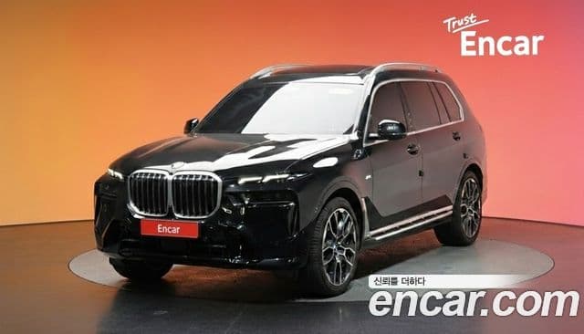 BMW X7 (G07) xDrive 40i M Sport 6인승, 2024 1