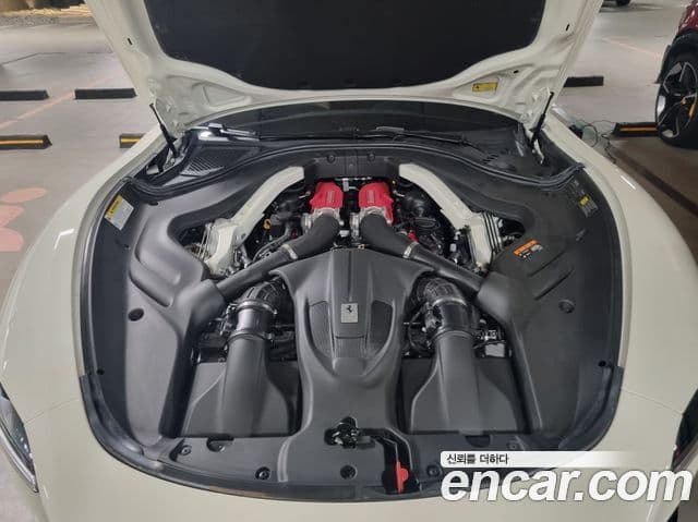 Ferrari 로마 3.9 Spyder, 2024 6