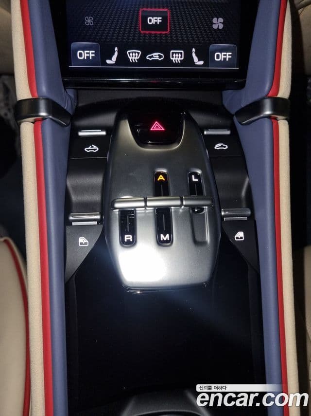 Ferrari 로마 3.9 Spyder, 2024 9