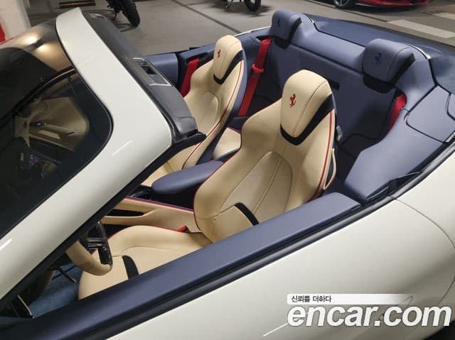 Ferrari 로마 3.9 Spyder, 2024 15