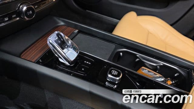 Volvo V60 Cross Country 2세대 B5 Ultimate AWD, 2024 9