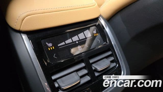 Volvo V60 Cross Country 2세대 B5 Ultimate AWD, 2024 17