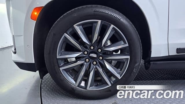 Cadillac Escalade 5세대 Sport Platinum, 2022 все фото