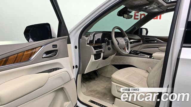Cadillac Escalade 5세대 Sport Platinum, 2022 11