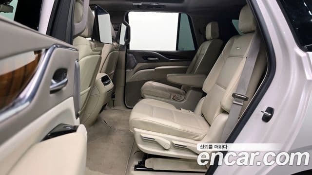 Cadillac Escalade 5세대 Sport Platinum, 2022 12