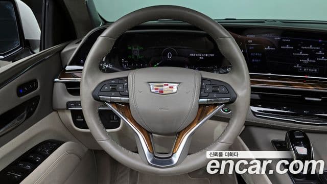 Cadillac Escalade 5세대 Sport Platinum, 2022 13