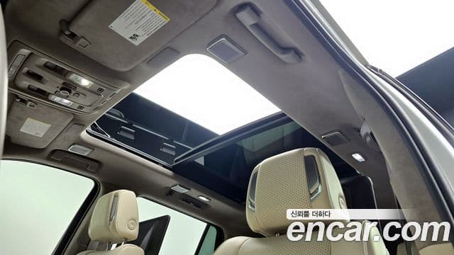 Cadillac Escalade 5세대 Sport Platinum, 2022 17