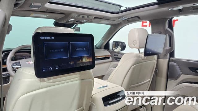 Cadillac Escalade 5세대 Sport Platinum, 2022 19