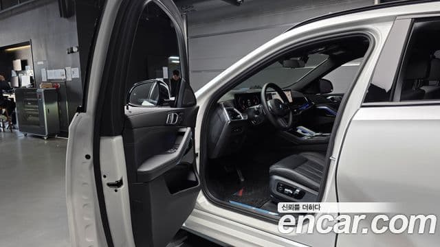 BMW X6 (G06) xDrive40i M Sport, 2025 11