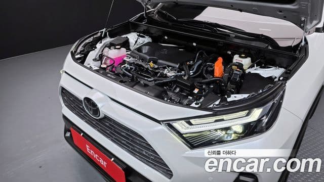 Toyota RAV4 5세대 2.5 4WD гибрид LTD, 2025 6