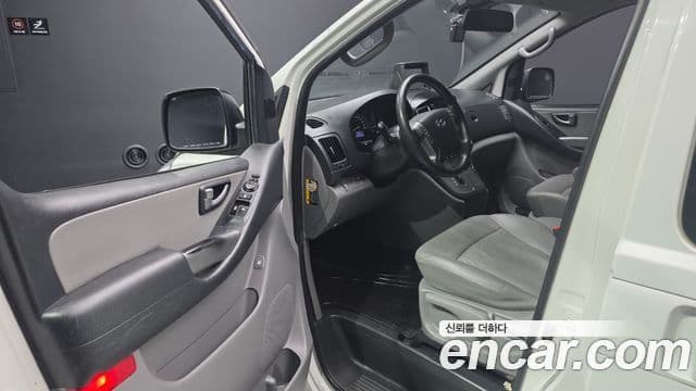 Hyundai Grand Starex Modern, 2017 10