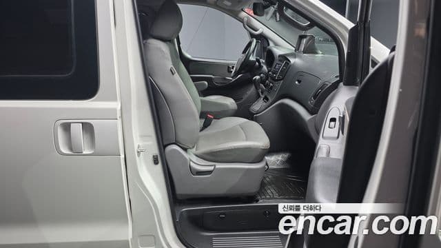 Hyundai Grand Starex Modern, 2017 11