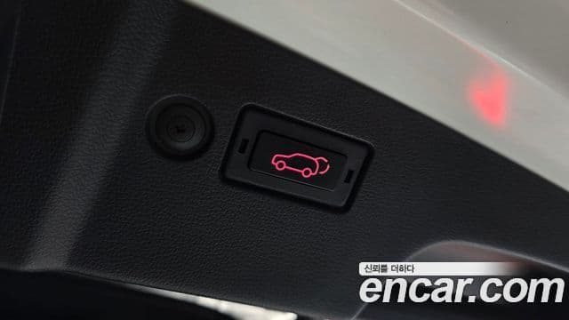 KG모빌리티(SsangYong) Torres T7, 2023 16