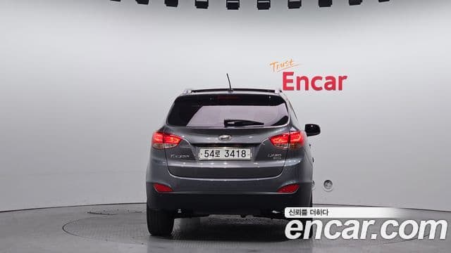 Hyundai Tucson ix Luxury, 2010 4