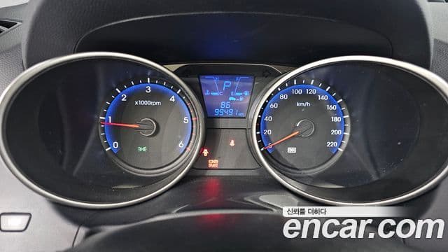 Hyundai Tucson ix Luxury, 2010 8