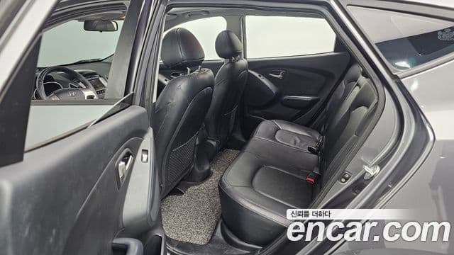 Hyundai Tucson ix Luxury, 2010 12