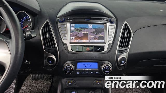 Hyundai Tucson ix Luxury, 2010 14