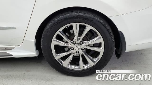 Kia The / новый New Carnival Special, 2019 все фото