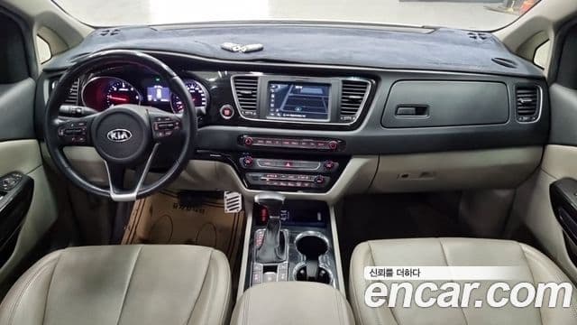 Kia The / новый New Carnival Special, 2019 10