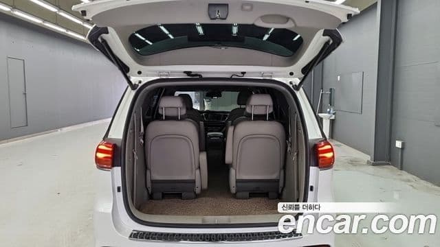 Kia The / новый New Carnival Special, 2019 18