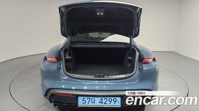 Porsche 타이칸 GTS, 2025 20