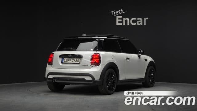 Mini Cooper 3세대, 2024 2