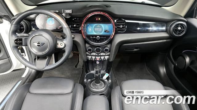 Mini Cooper 3세대, 2024 7