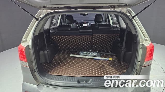 Kia Sorento R топовая версия, 2010 20