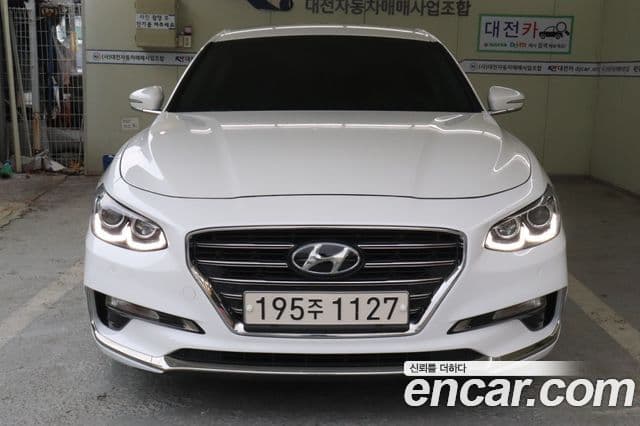 Hyundai Grandeur IG 3.0 LPi Modern (арендный автомобиль), 2019 3