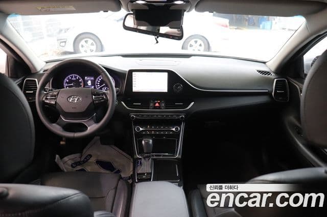 Hyundai Grandeur IG 3.0 LPi Modern (арендный автомобиль), 2019 7