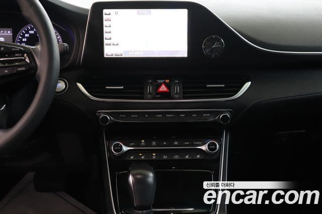 Hyundai Grandeur IG 3.0 LPi Modern (арендный автомобиль), 2019 13