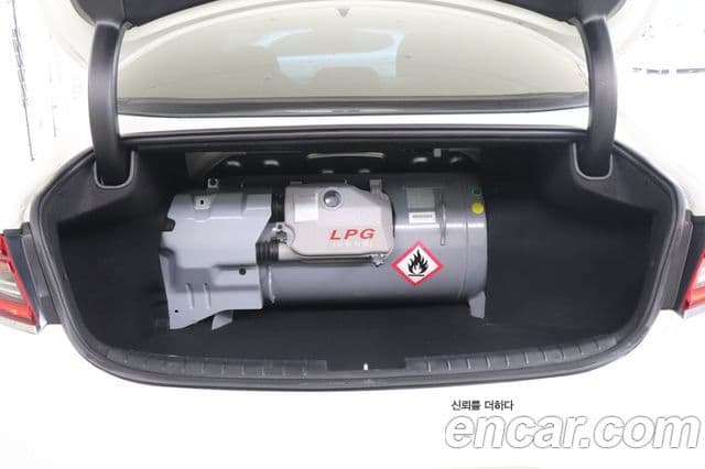 Hyundai Grandeur IG 3.0 LPi Modern (арендный автомобиль), 2019 20