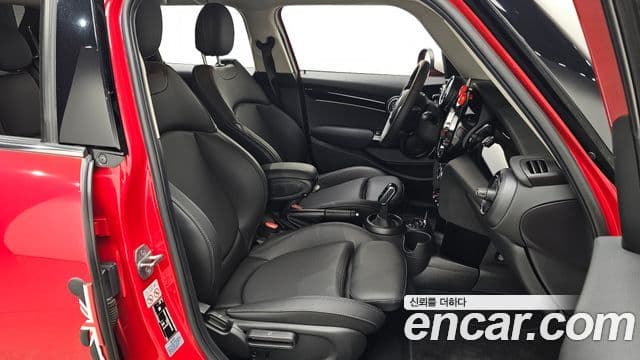 Mini Cooper 3세대, 2022 12