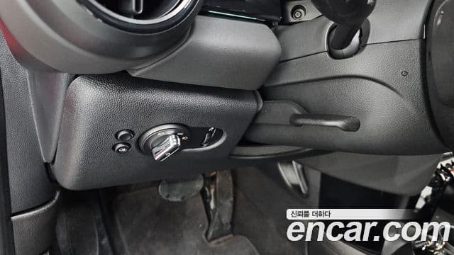 Mini Cooper 3세대, 2022 18