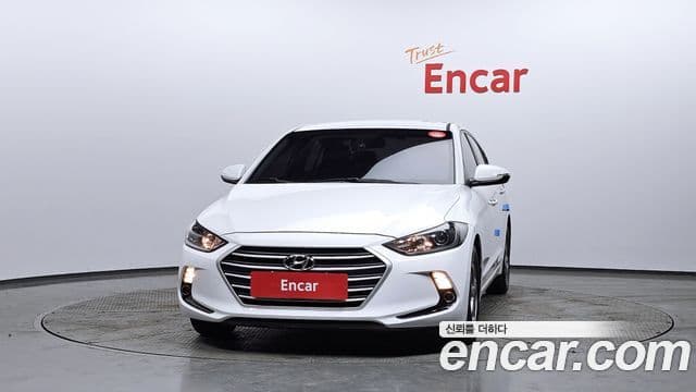 Hyundai Avante AD 1.6 GDI Smart, 2017 3