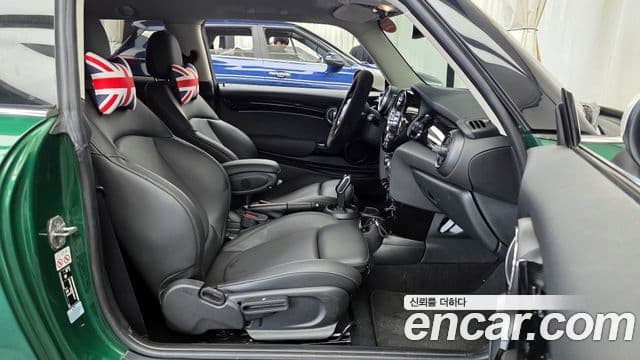 Mini Cooper 3세대, 2022 11