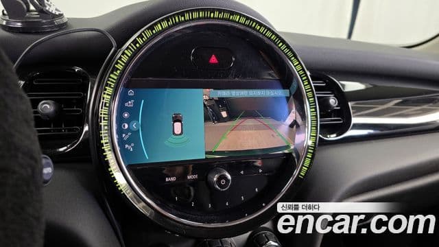 Mini Cooper 3세대, 2022 15