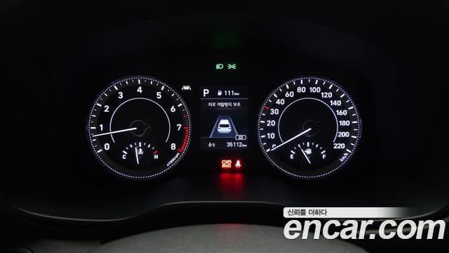 Hyundai Venue 1.6 Smart, 2020 8