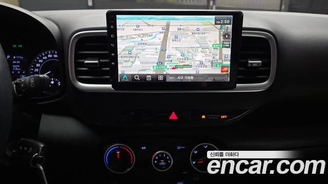 Hyundai Venue 1.6 Smart, 2020 14