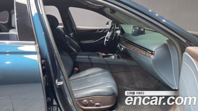 Genesis G80 (RG3) бензин 2.5 турбо 2WD, 2022 11