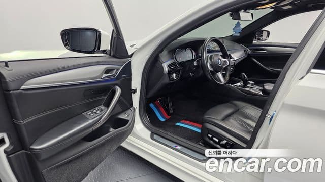 BMW 5시리즈 (G30) 530i xDrive M Sport Plus, 2018 10