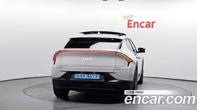 Kia EV6 Air, 2022 4